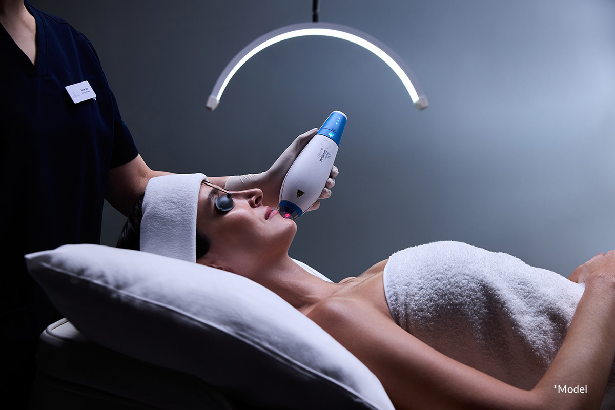 Clear and Brilliant handpiece